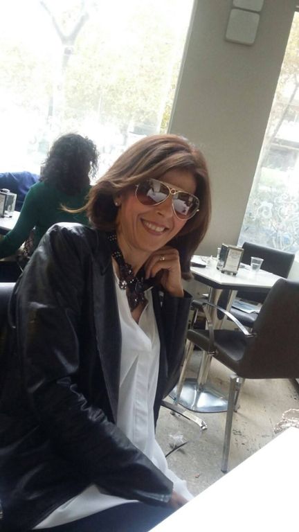  Angela Tarascio
