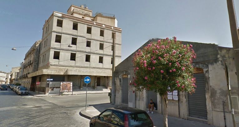 RIFACIMENTO DEL MANTO STRADALE DI VIA CRISPI - AVVISO AI SOCI